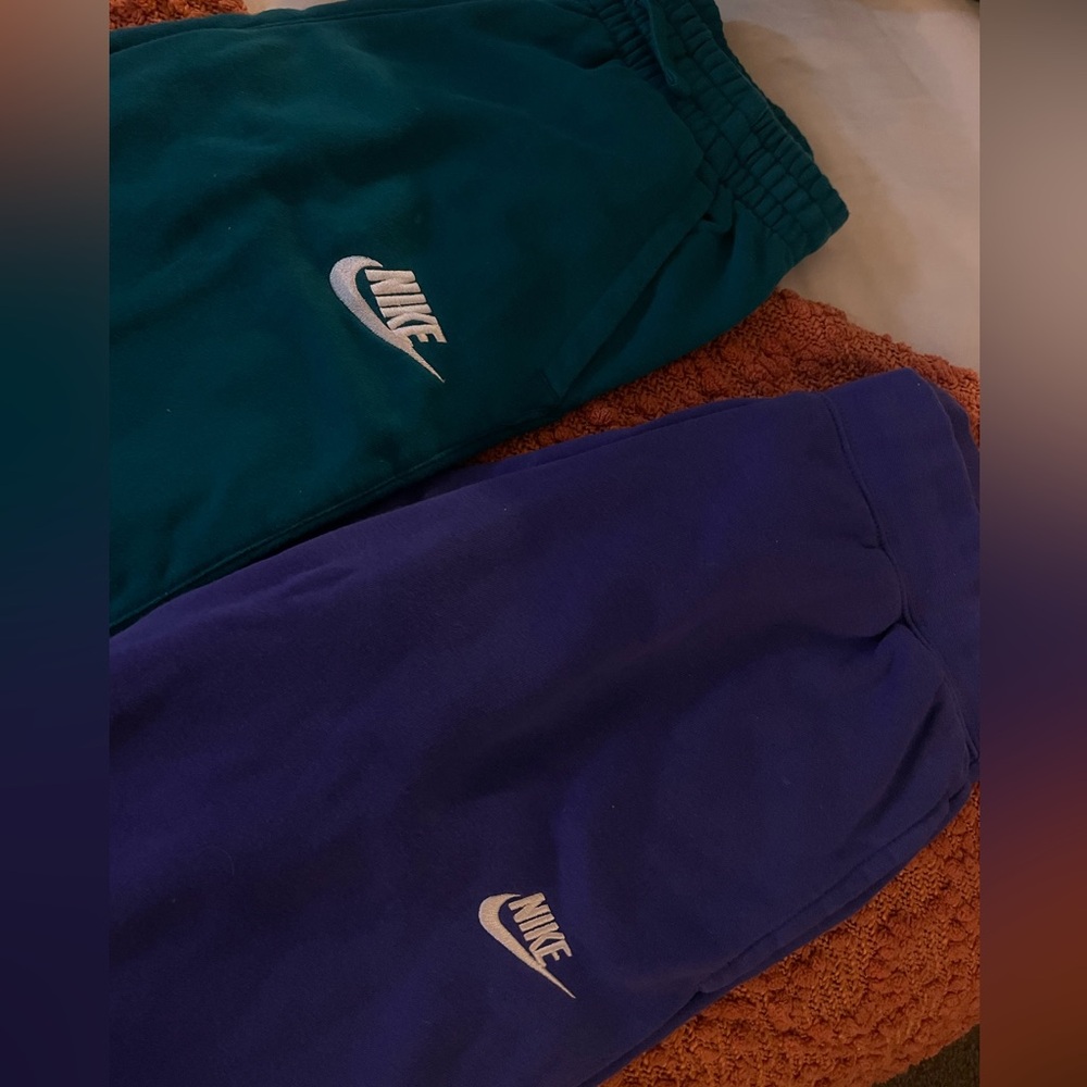 set of kids nike sweatpants